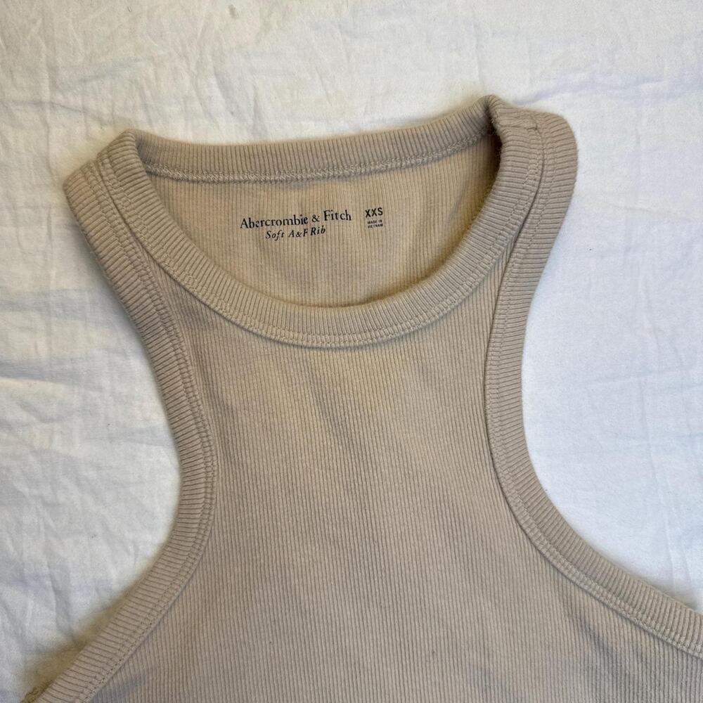 Abercrombie high neck ribbed tan tank top slightly cropped “soft rib” - XXS - Picture 2 of 8